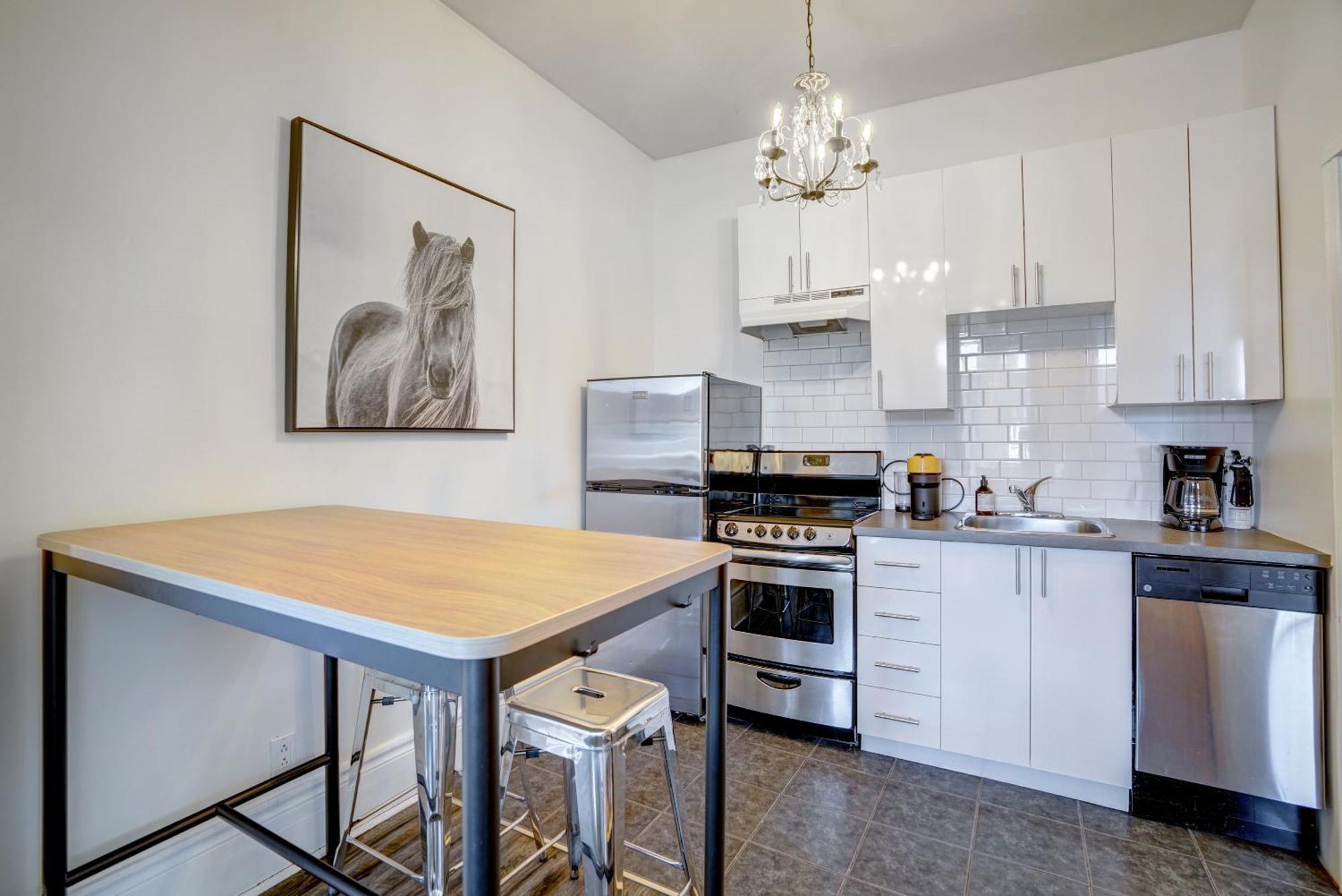 Chez Mont Royal Apartments! Montréal Dış mekan fotoğraf